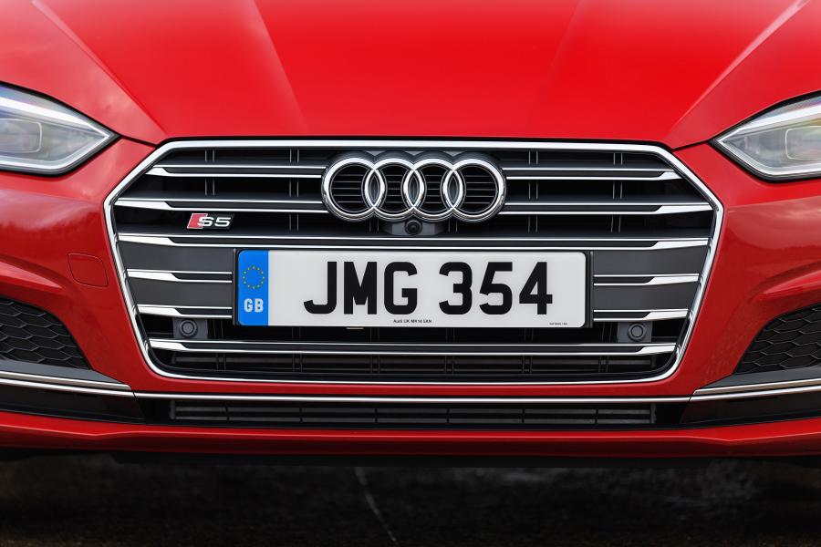Детали экстерьера Audi S5 Coupe 2016 года  (UK) (фото 37 из 41)